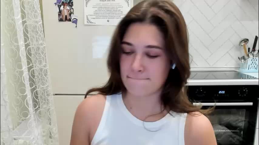 kylieblond Adult Chat November 24, 2025