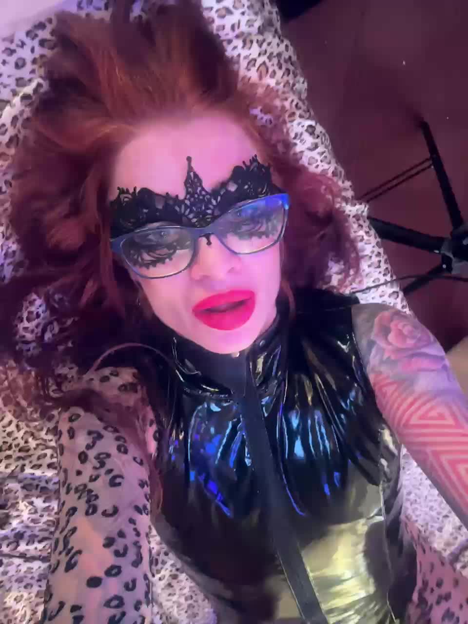 Neulovimie Adult Chat November 24, 2025