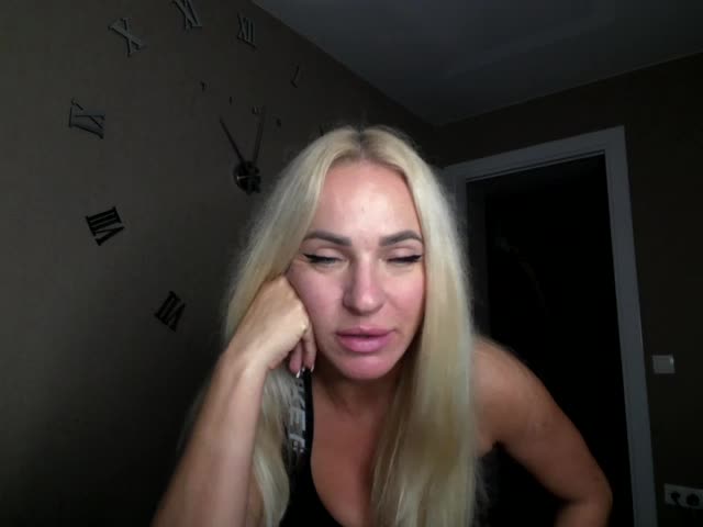 annamari1563 Adult Chat November 24, 2025