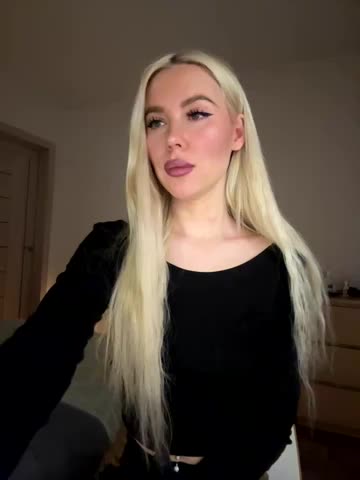 xDinnax Adult Chat November 24, 2025