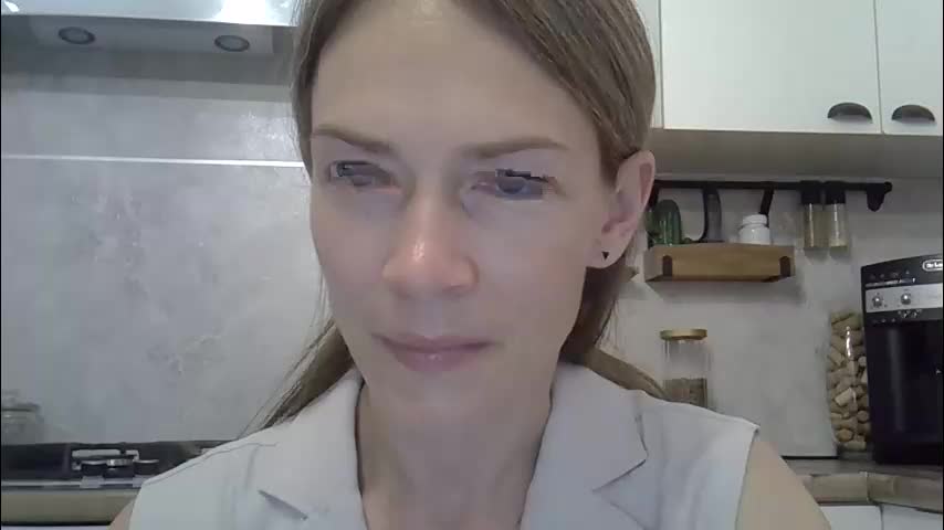 sara_killian Adult Chat November 24, 2025