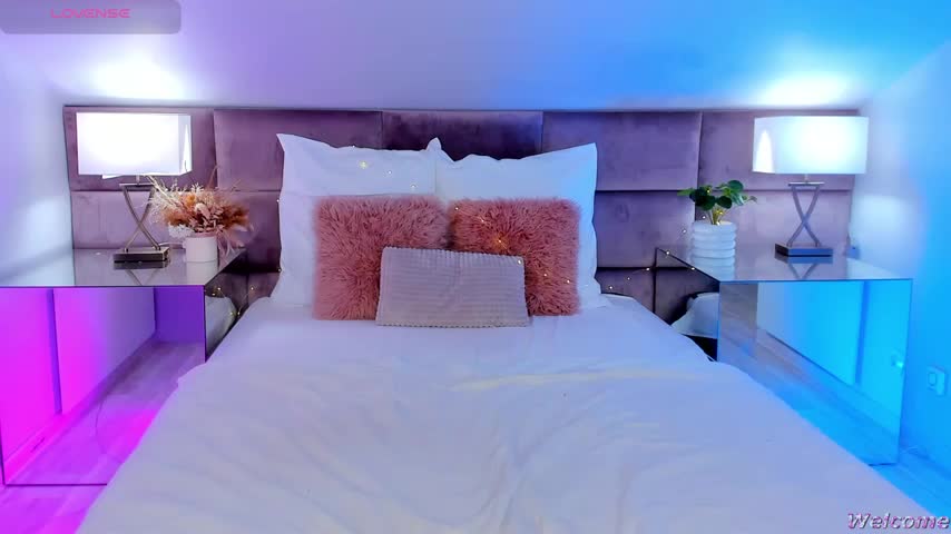 MiaMuse Adult Chat November 24, 2025