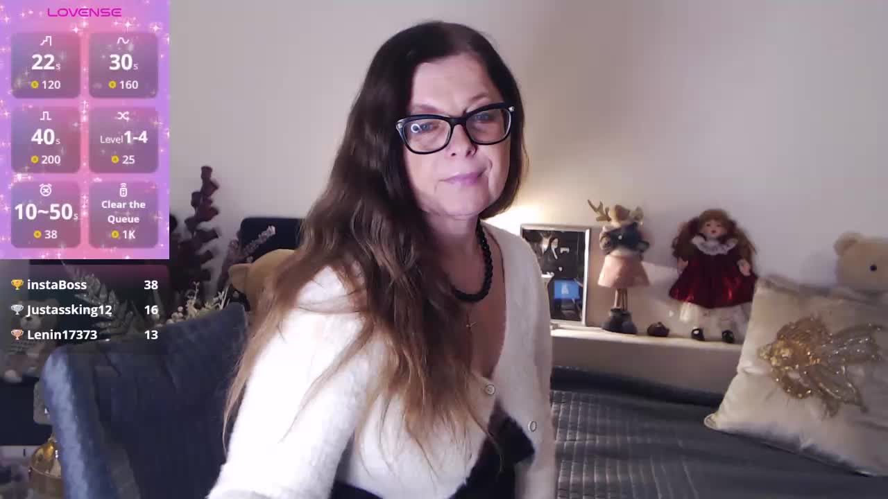 HelenBerg Adult Chat November 24, 2025