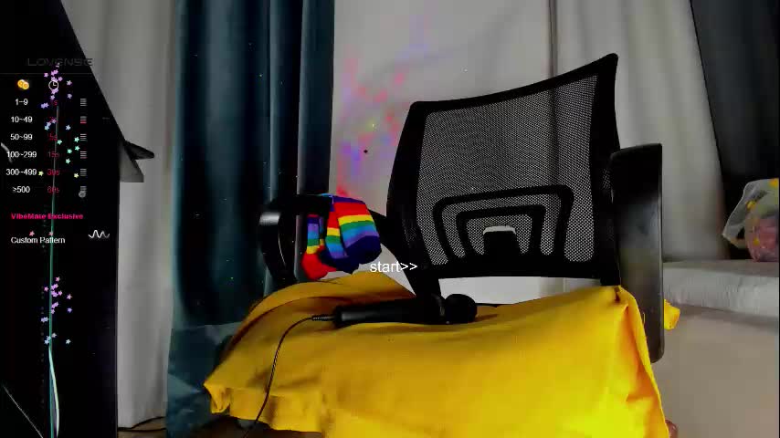 hayles_strong Adult Chat November 24, 2025