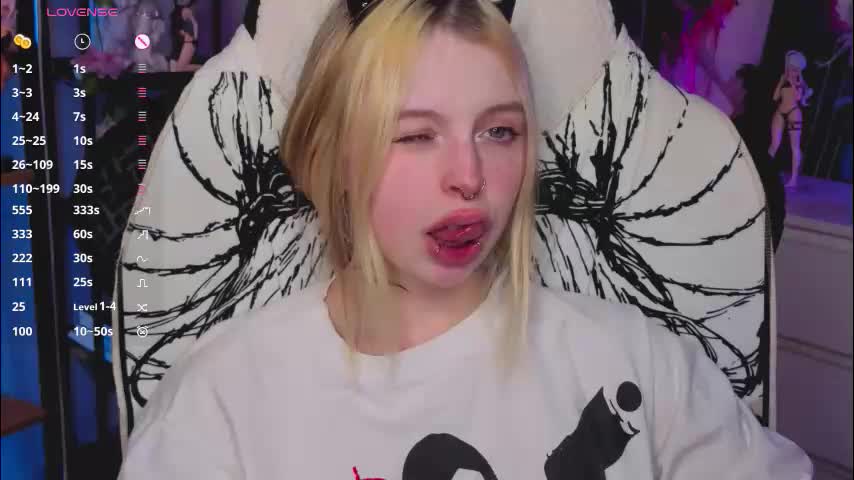 leiladwight Adult Chat November 24, 2025