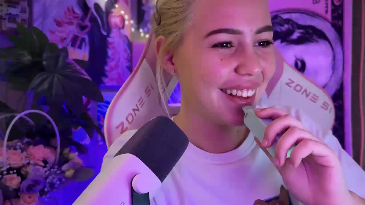 dikidii Adult Chat November 24, 2025