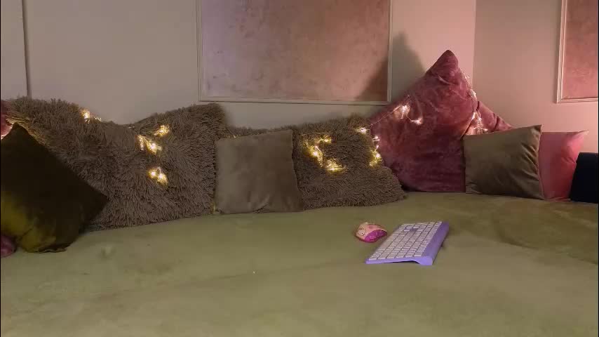 _a_n_n_y_ Adult Chat November 24, 2025