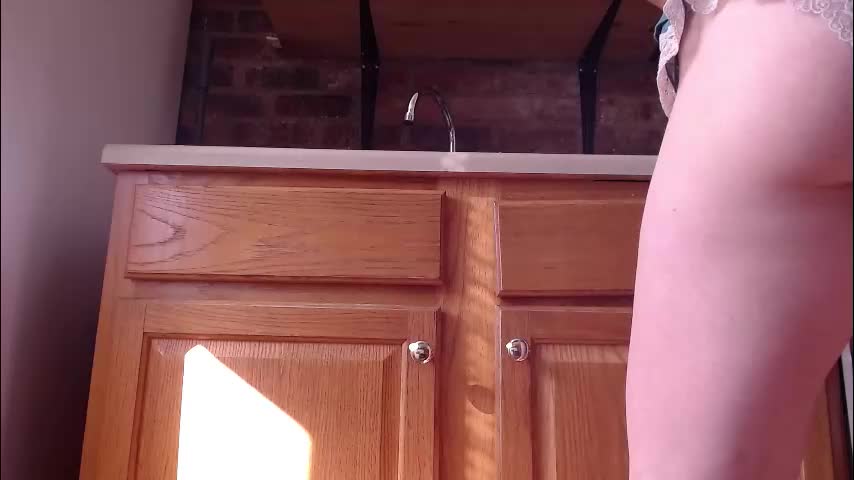 strawberrylotsacake Adult Chat November 24, 2025