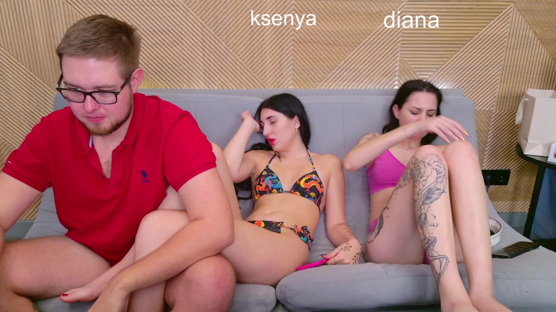 WebcamSlut Adult Chat November 24, 2025