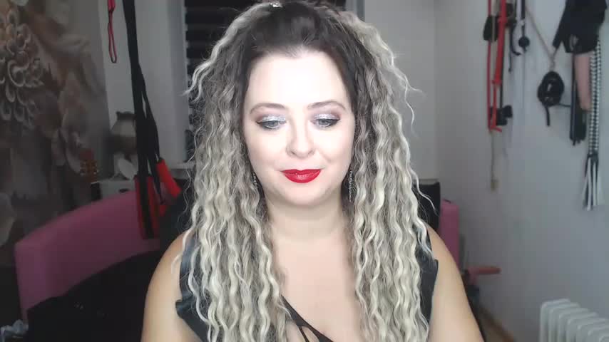 MISSwithDOLLS Adult Chat November 24, 2025