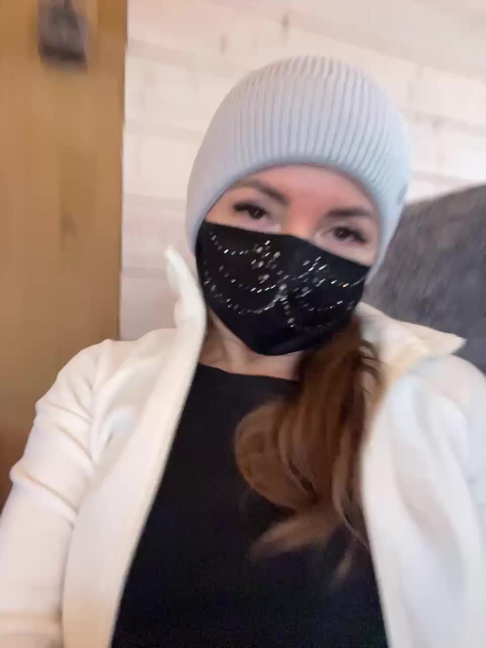 RedAura Adult Chat November 24, 2025