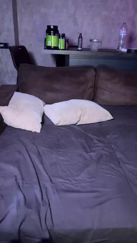 NickiMaldini Adult Chat November 24, 2025