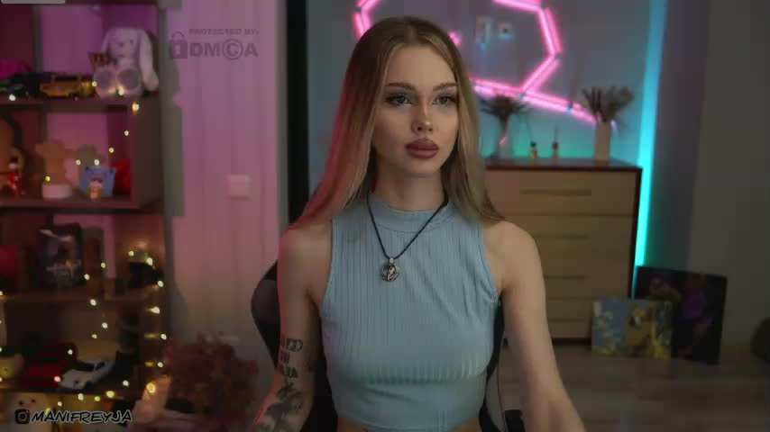 ManiFreyja Adult Chat November 24, 2025