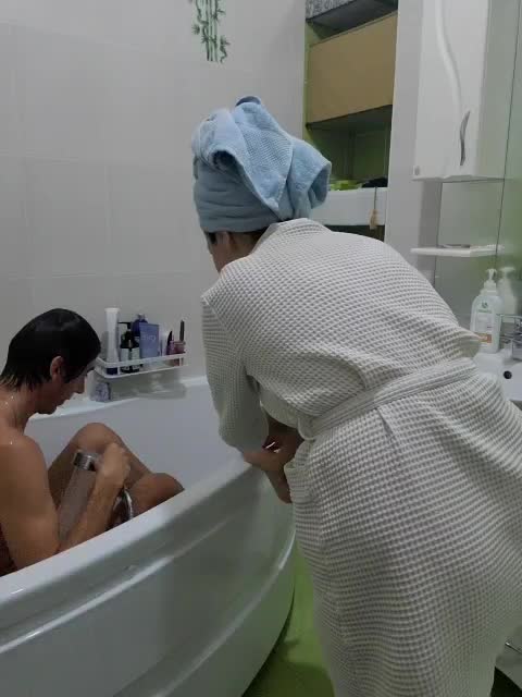 Alex80-201 Adult Chat November 24, 2025