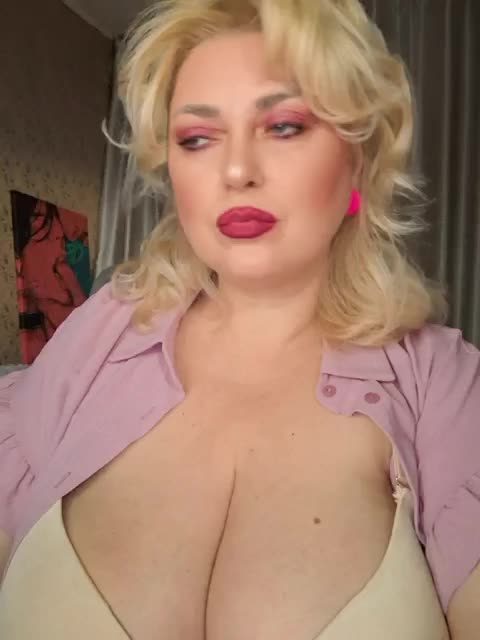 DANNA__ Adult Chat November 24, 2025