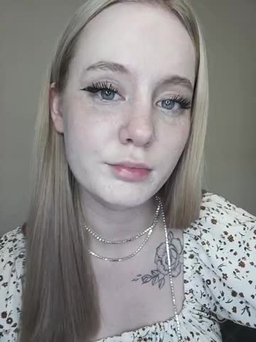 Mia_Wells Adult Chat November 24, 2025