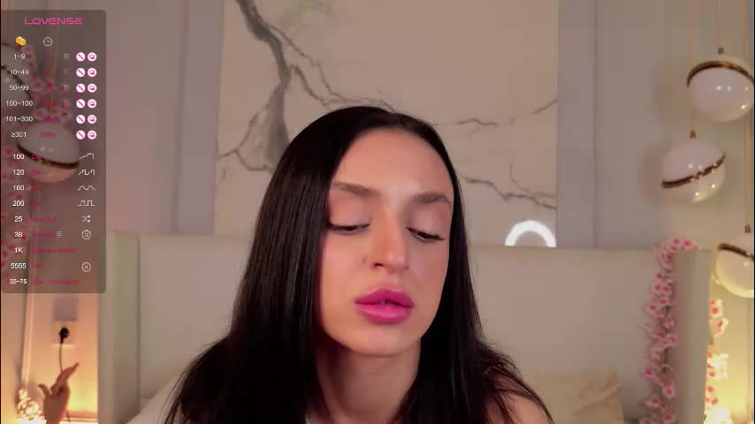 adoracortes Adult Chat November 24, 2025