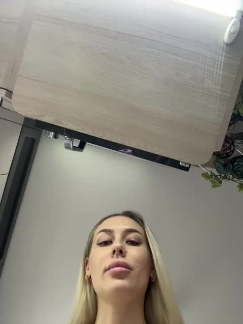 -Estonia- Adult Chat November 24, 2025