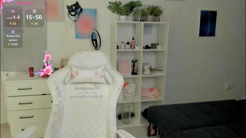 miavixxenn Adult Chat November 24, 2025