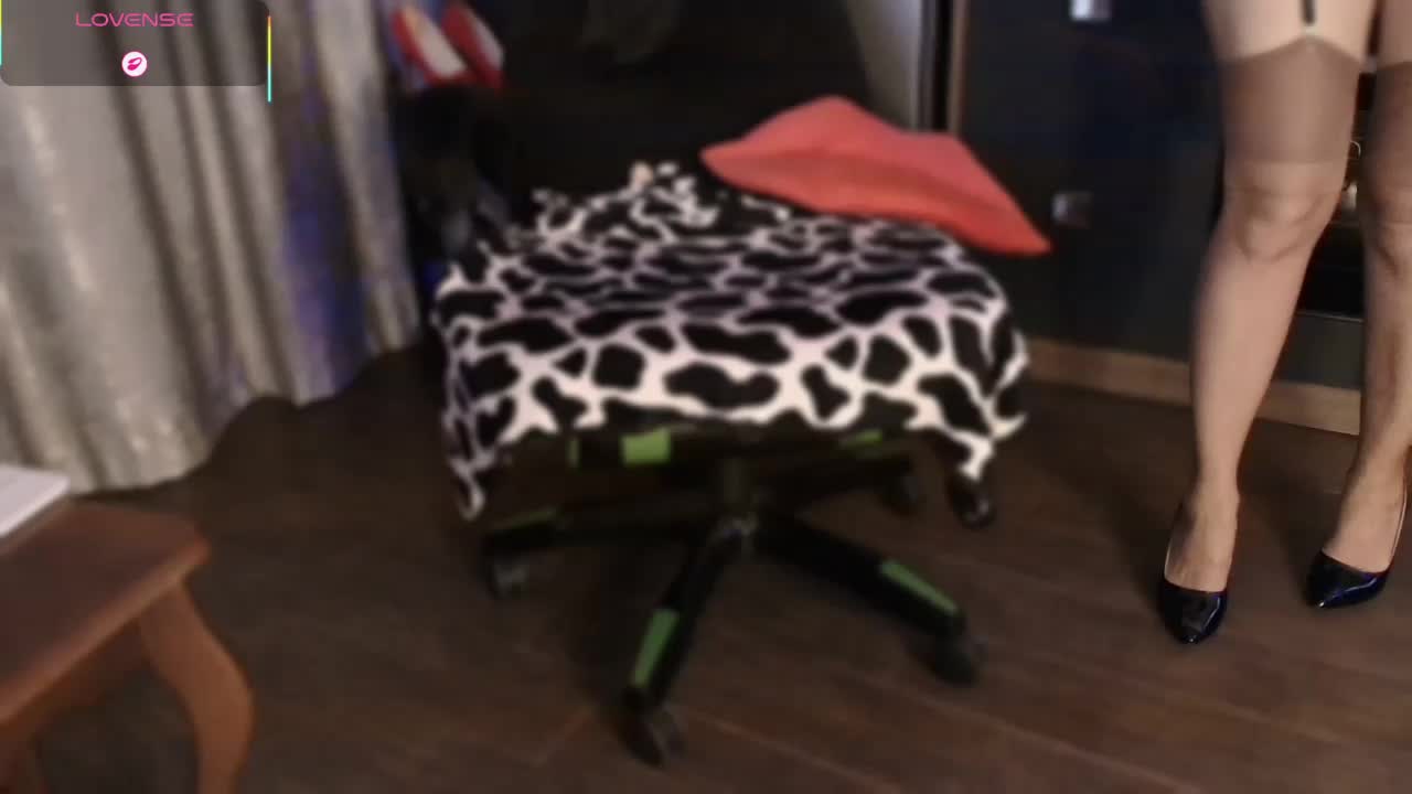 RedCandy_ Adult Chat November 24, 2025