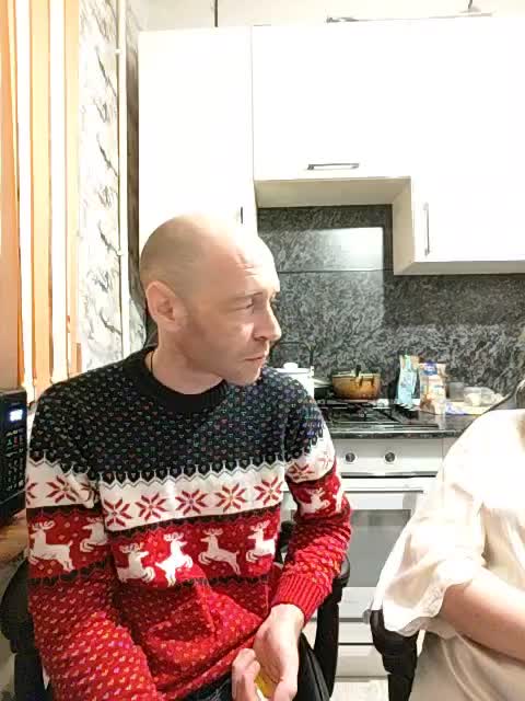 Innokentiy449 Adult Chat November 25, 2025