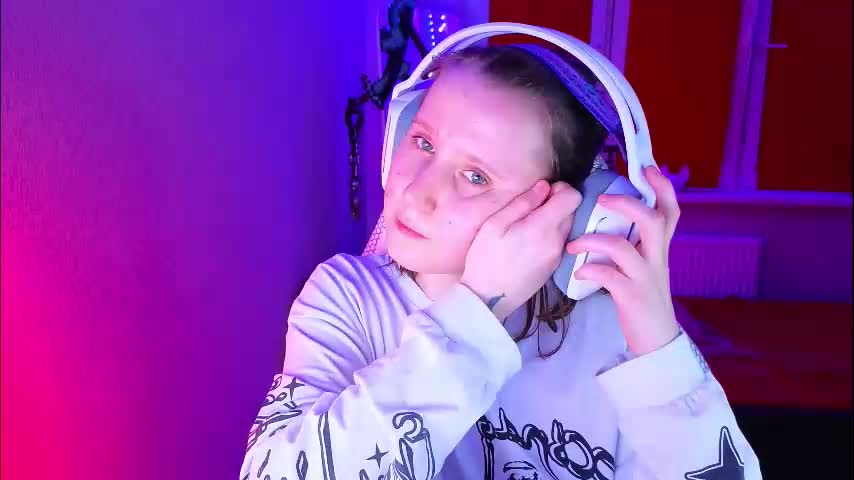 moon_avengers Adult Chat November 25, 2025