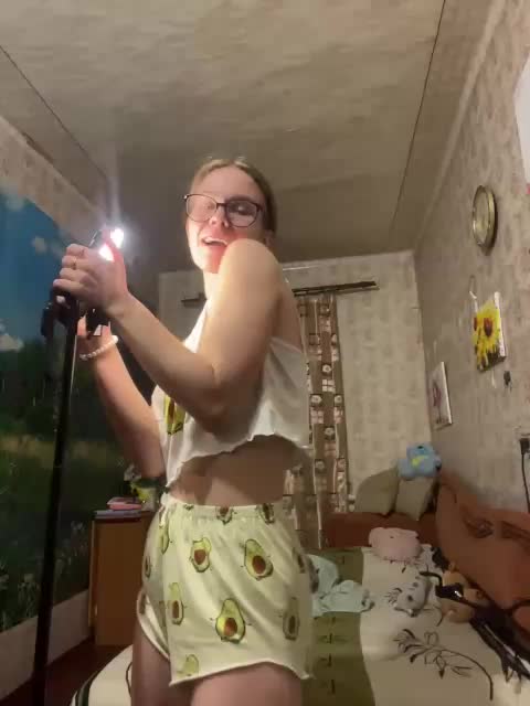 Milana22a Adult Chat November 24, 2025