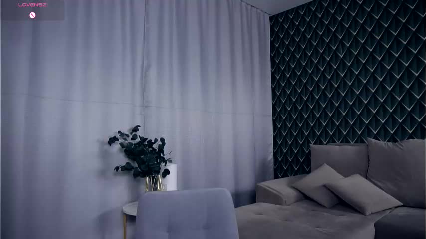 felissiany Adult Chat November 24, 2025