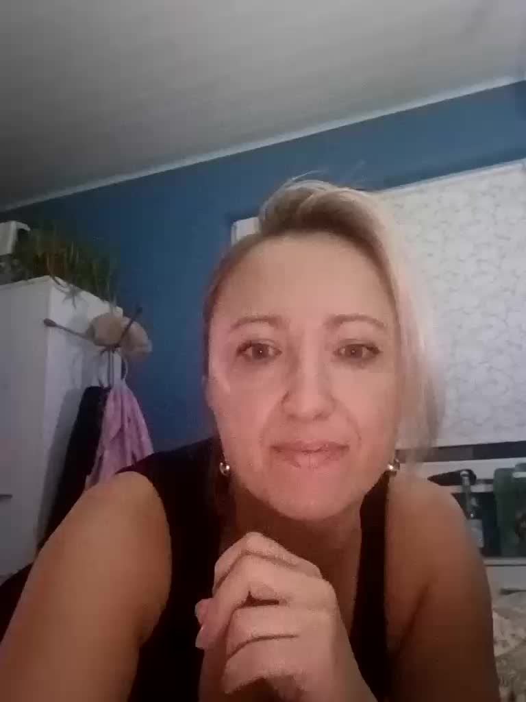 Krasotkas_duo Adult Chat November 25, 2025