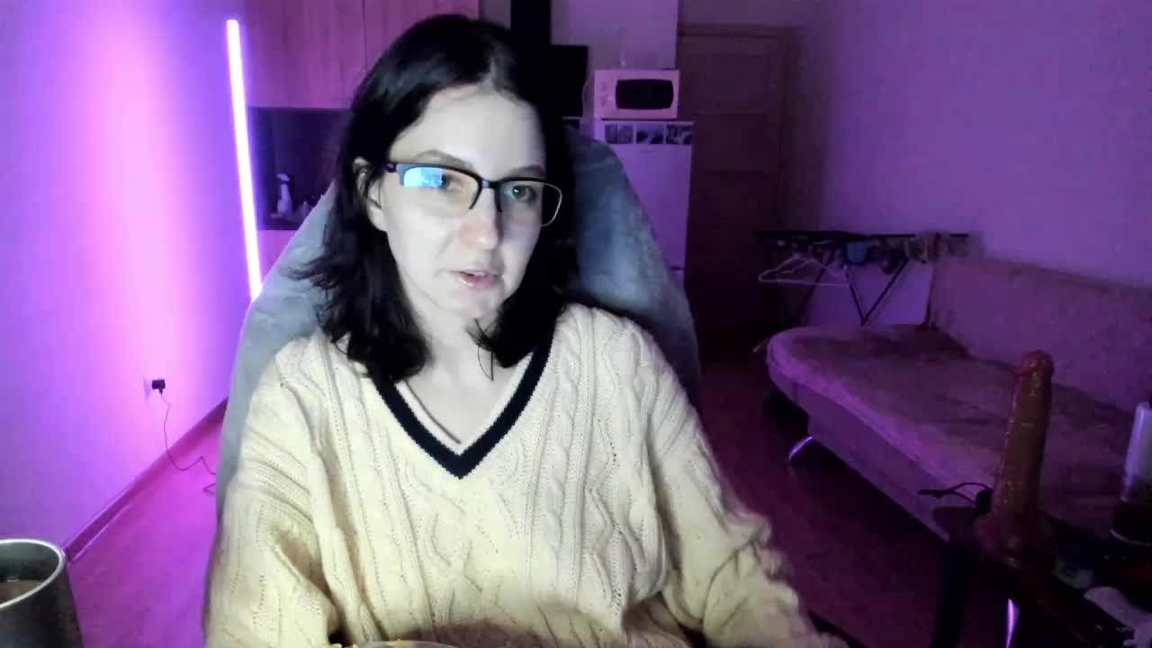 Winter_Moon Adult Chat November 24, 2025