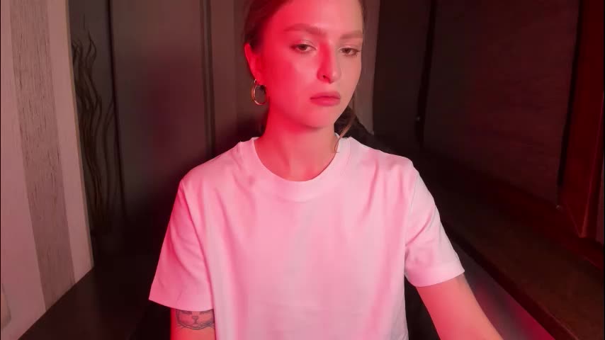 mollydangerous Adult Chat November 24, 2025