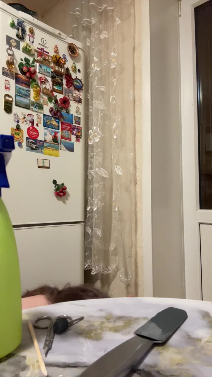 Letti28 Adult Chat November 24, 2025