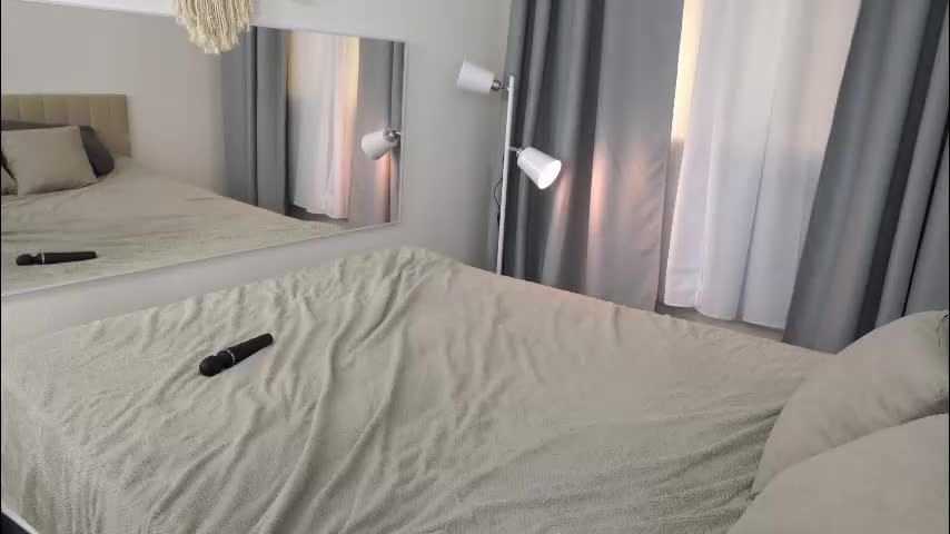 fiamoor Adult Chat November 25, 2025