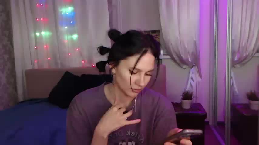 Zlata777 Adult Chat November 24, 2025