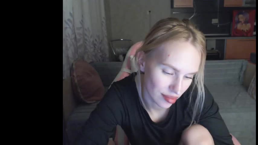 elsa_shine Adult Chat November 25, 2025