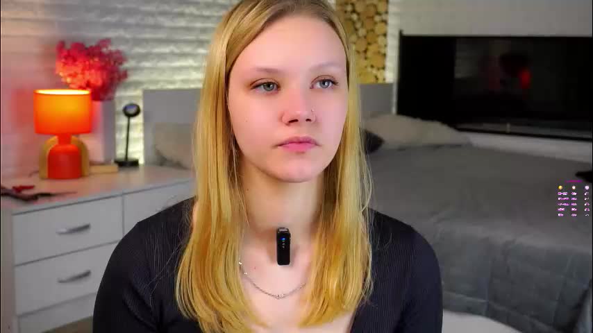 laurendarou Adult Chat November 25, 2025