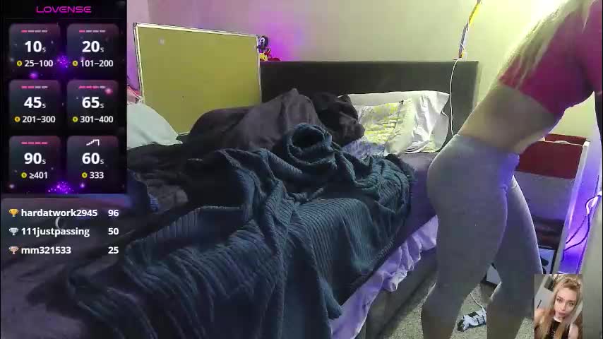 blondiebubblebooty Adult Chat November 25, 2025