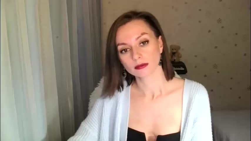 lunaa_bluee Adult Chat November 25, 2025