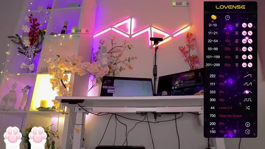 Elena-Marilyn Adult Chat November 25, 2025