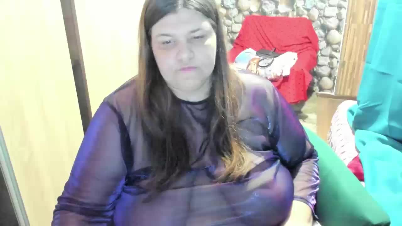 Ionysexylips69 Adult Chat November 25, 2025