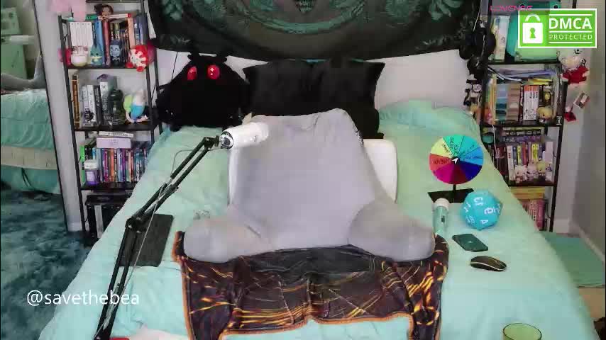 savethebea Adult Chat November 25, 2025