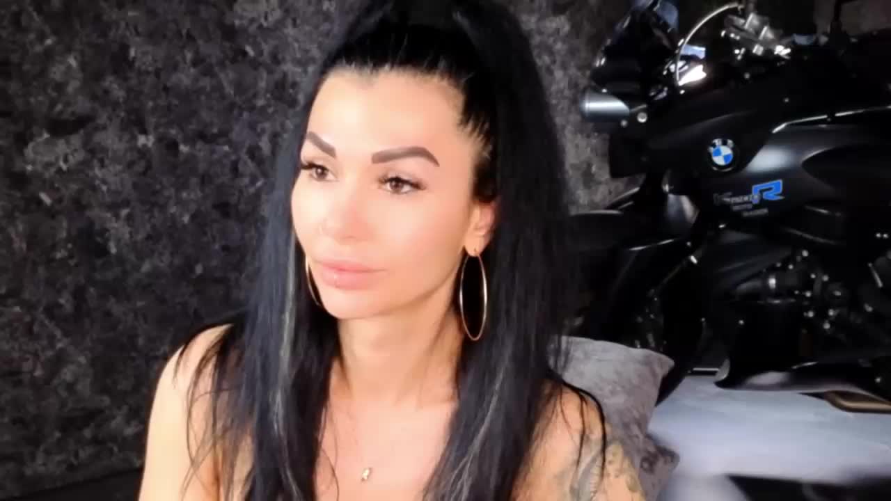 -BABAYAGA- Adult Chat November 25, 2025