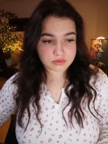 JuliaHesperaks Adult Chat November 25, 2025