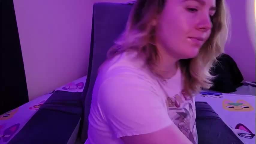 internetfairy_xo Adult Chat November 25, 2025