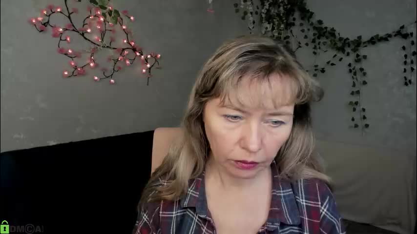 carla_vogue Adult Chat November 25, 2025