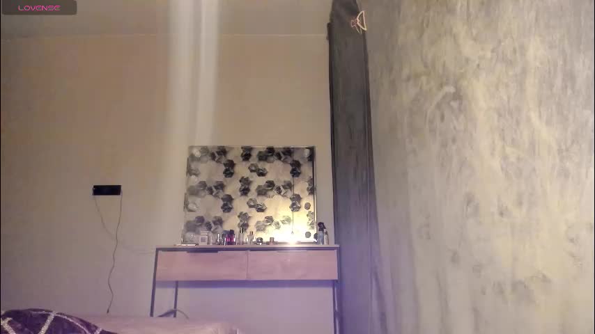 selena_rase Adult Chat November 25, 2025