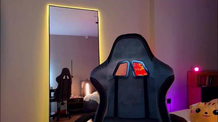 88_nura Adult Chat November 25, 2025