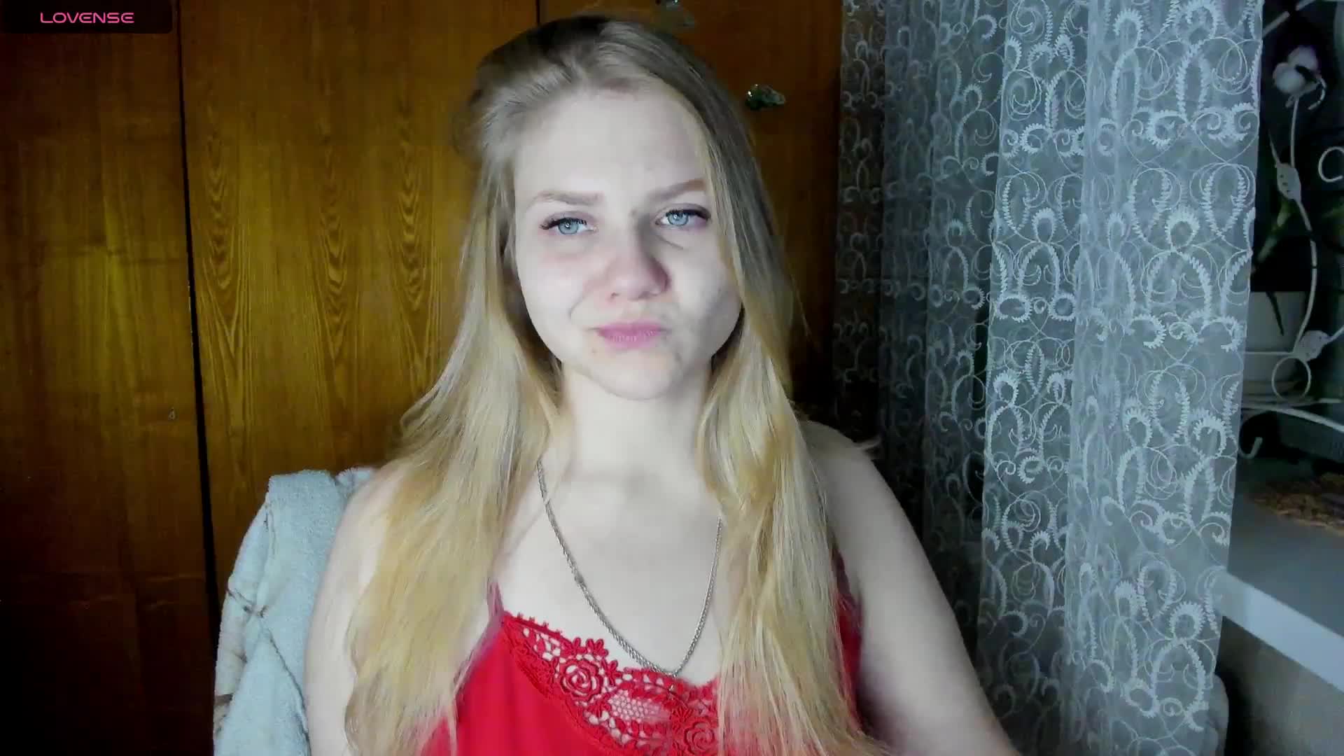 Emma-Frizea Adult Chat November 25, 2025