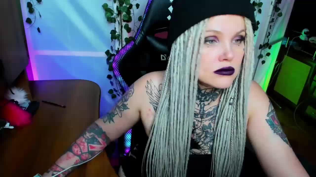 HellGa Adult Chat November 25, 2025