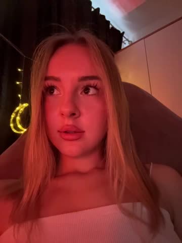 Nestyzz Adult Chat November 25, 2025